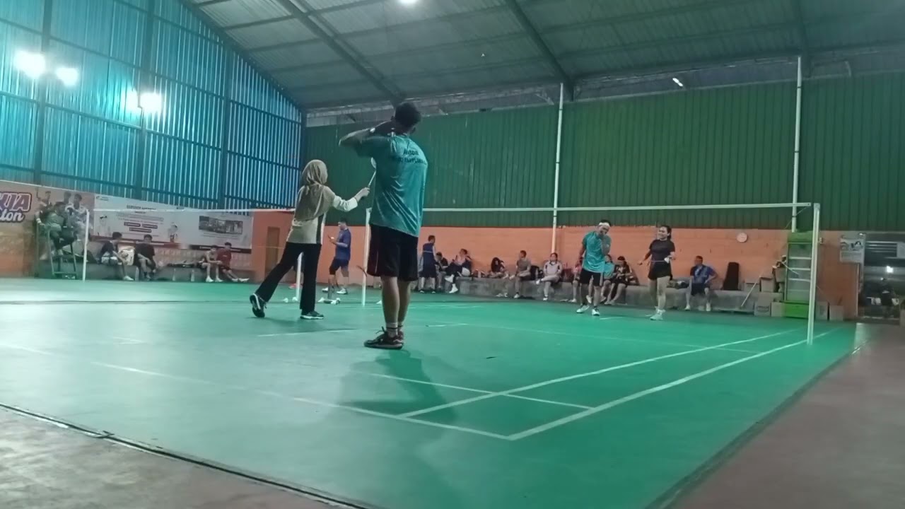 Lawan p Anton #mabar #bj_badminton