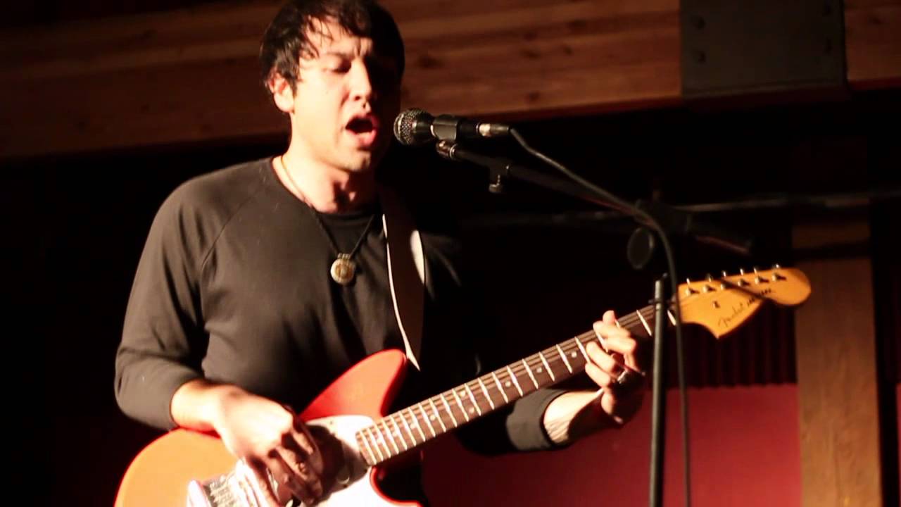 UMO - Bicycle (live)