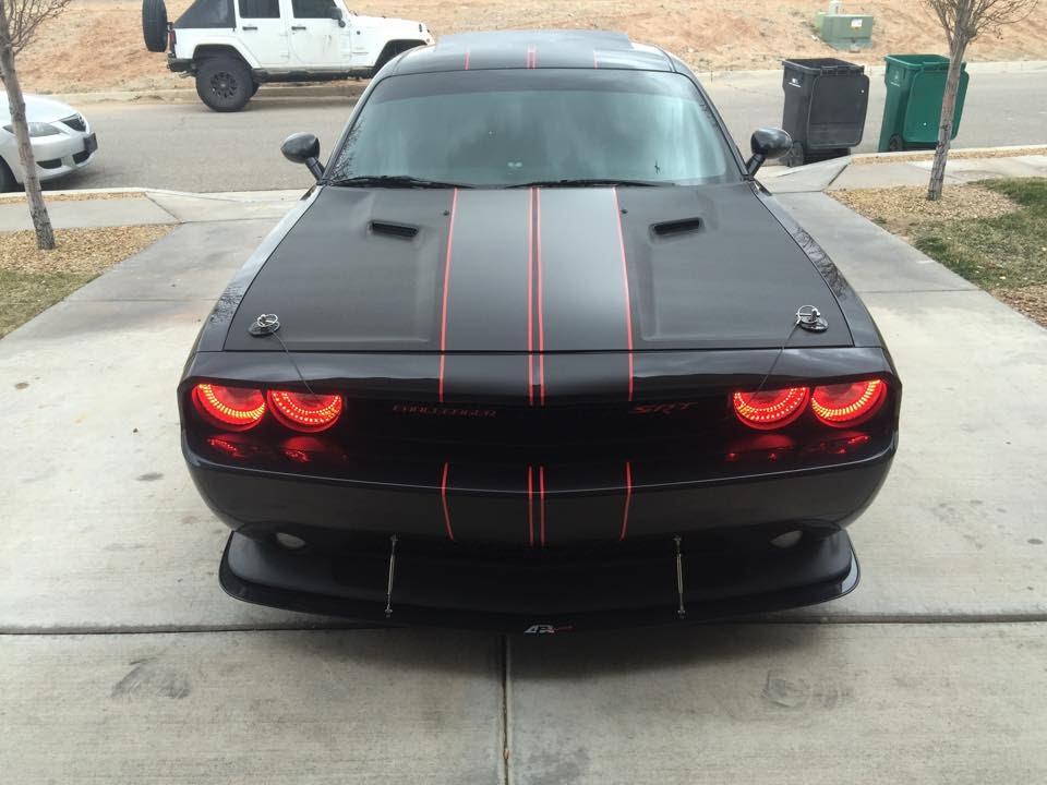 Dodge Challenger 392 Clears Its Throat