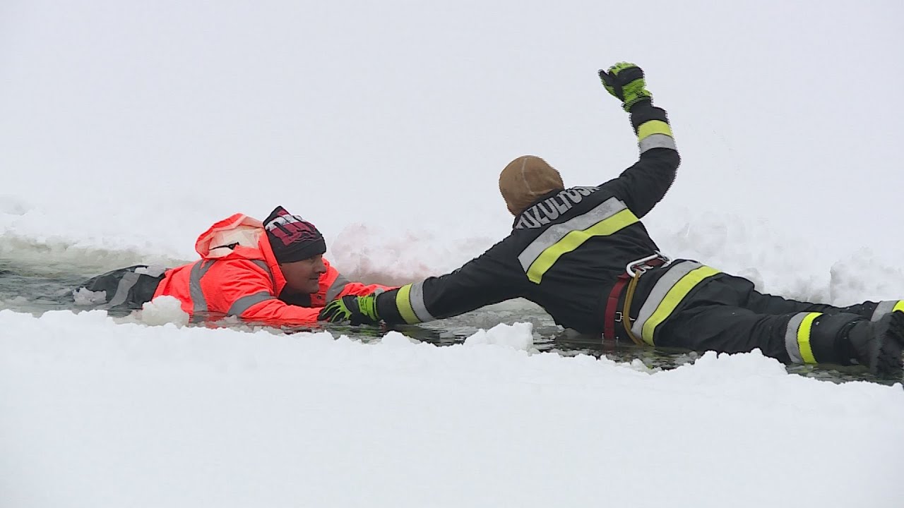 Krónika: Jégről mentési gyakorlat a Naplás-tavon (2026.01.09.)