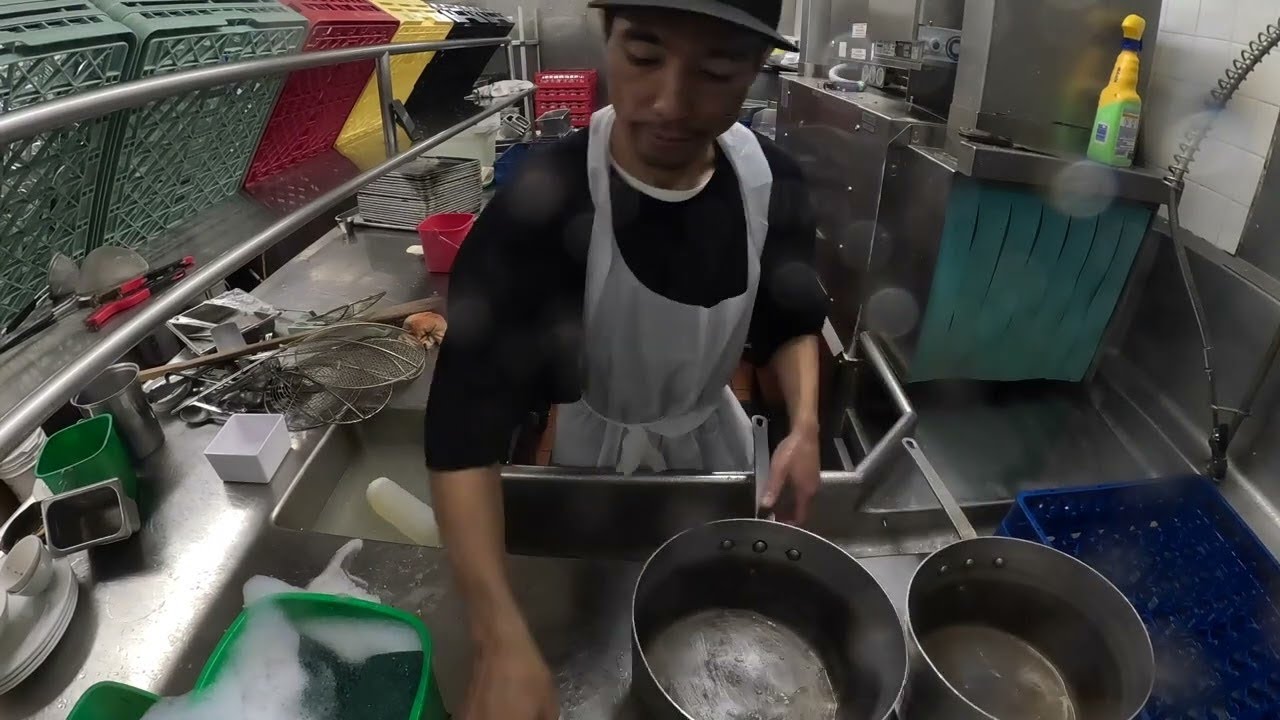 Dishwasher Secrets from a UCLA Kitchen Insider