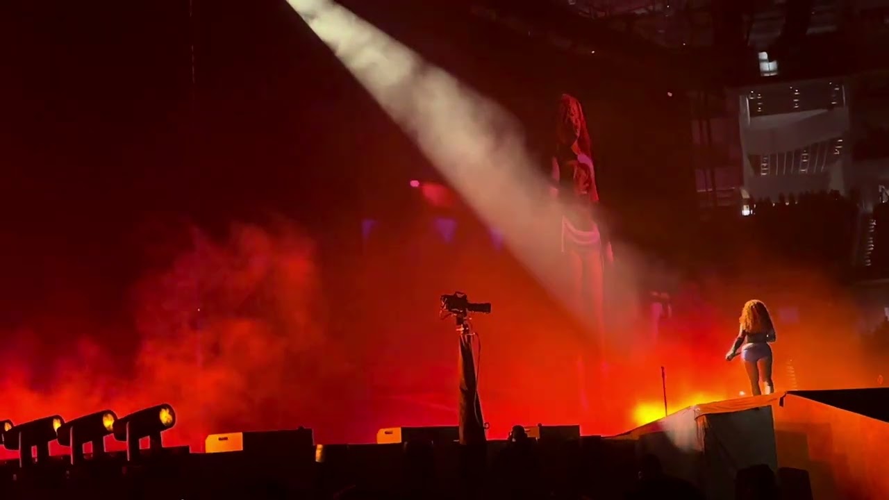 I Hate U + Shirt + Kill Bill + Snooze + Crybaby + Nobody Gets Me (Live At SoFi Stadium Night 3 5/24