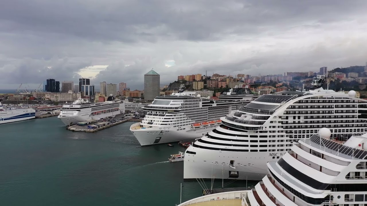 29 10 23 VIDEO Record MSC Genova 4 navi 4
