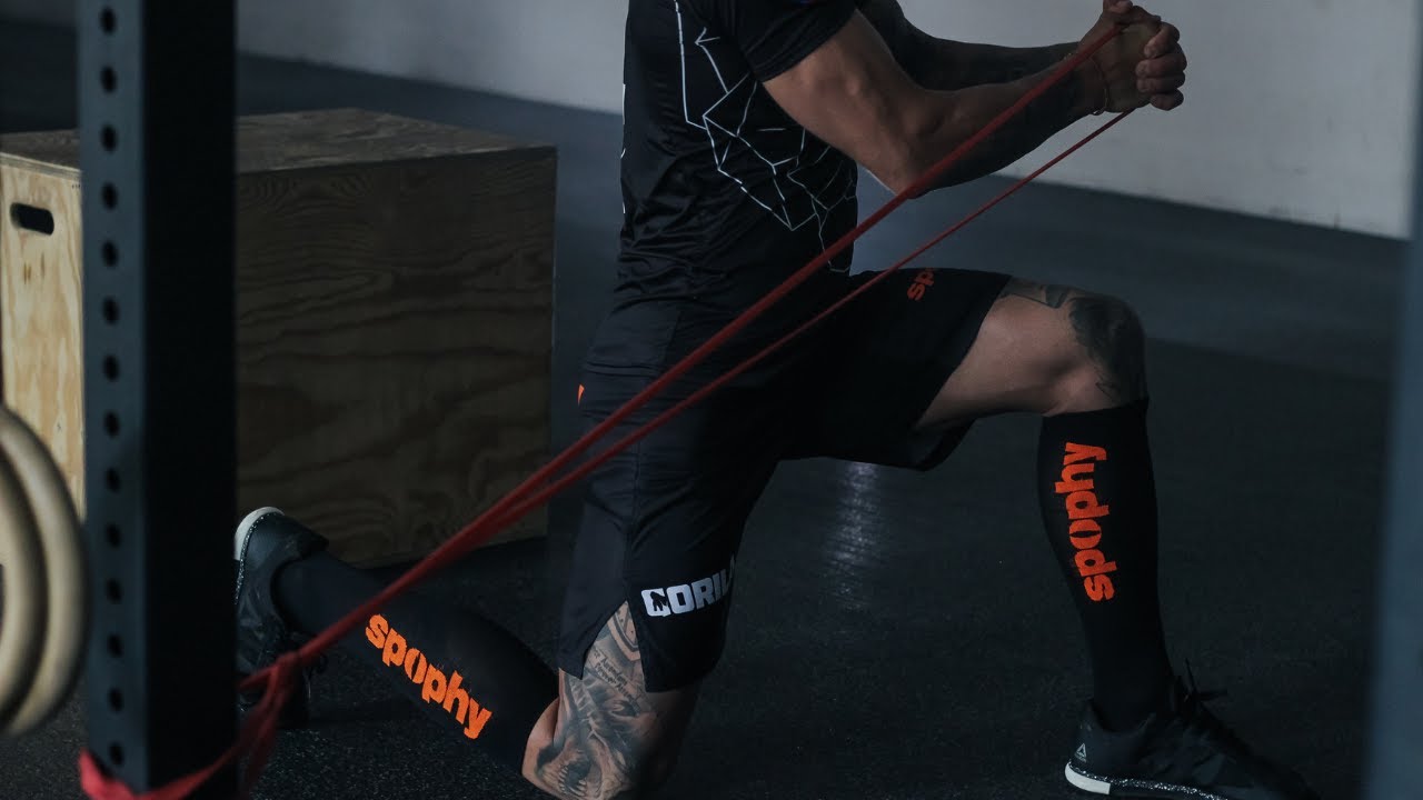 The use of Spophy Compression and Recovery socks by MMA fighter training