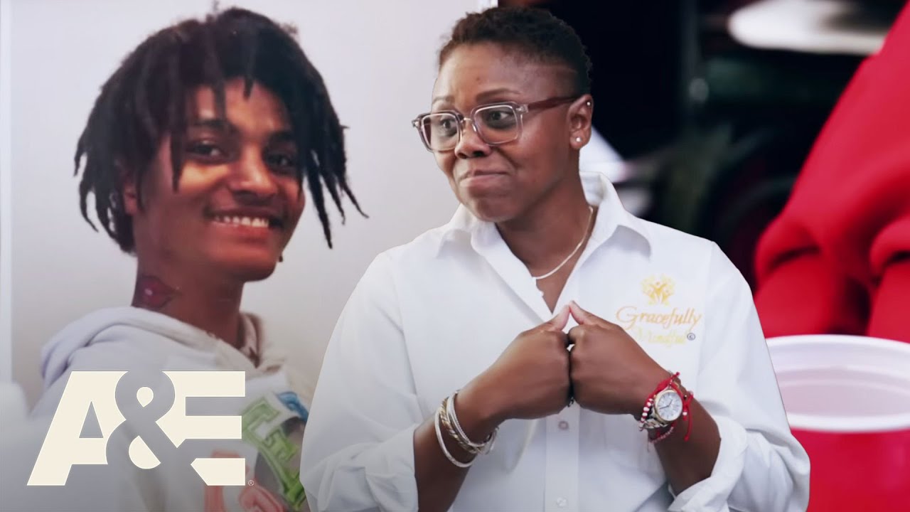 A Detective Faces a Grieving Community After Tragedy | Homicide Squad New Orleans | A&E