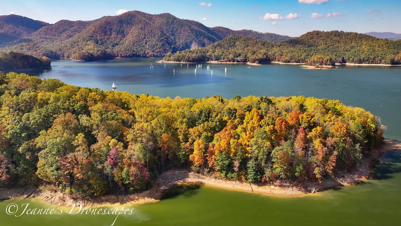 Watauga Lake Sailing Club Peak Fall Regatta