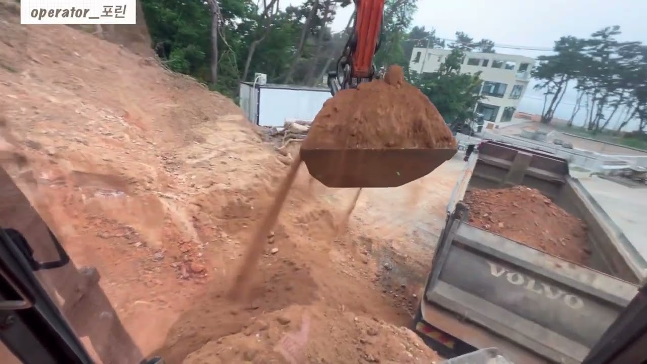 25톤 앞사발이 토사 상차!!
