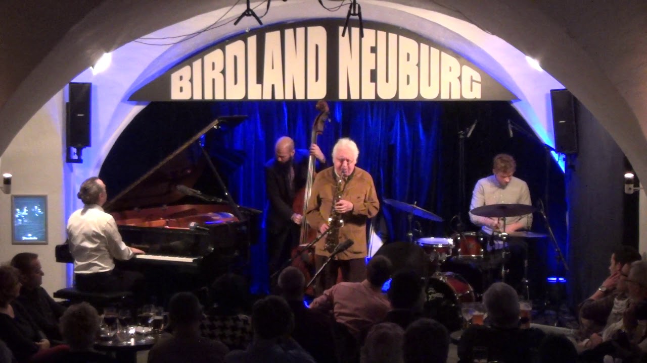 Lee Konitz live