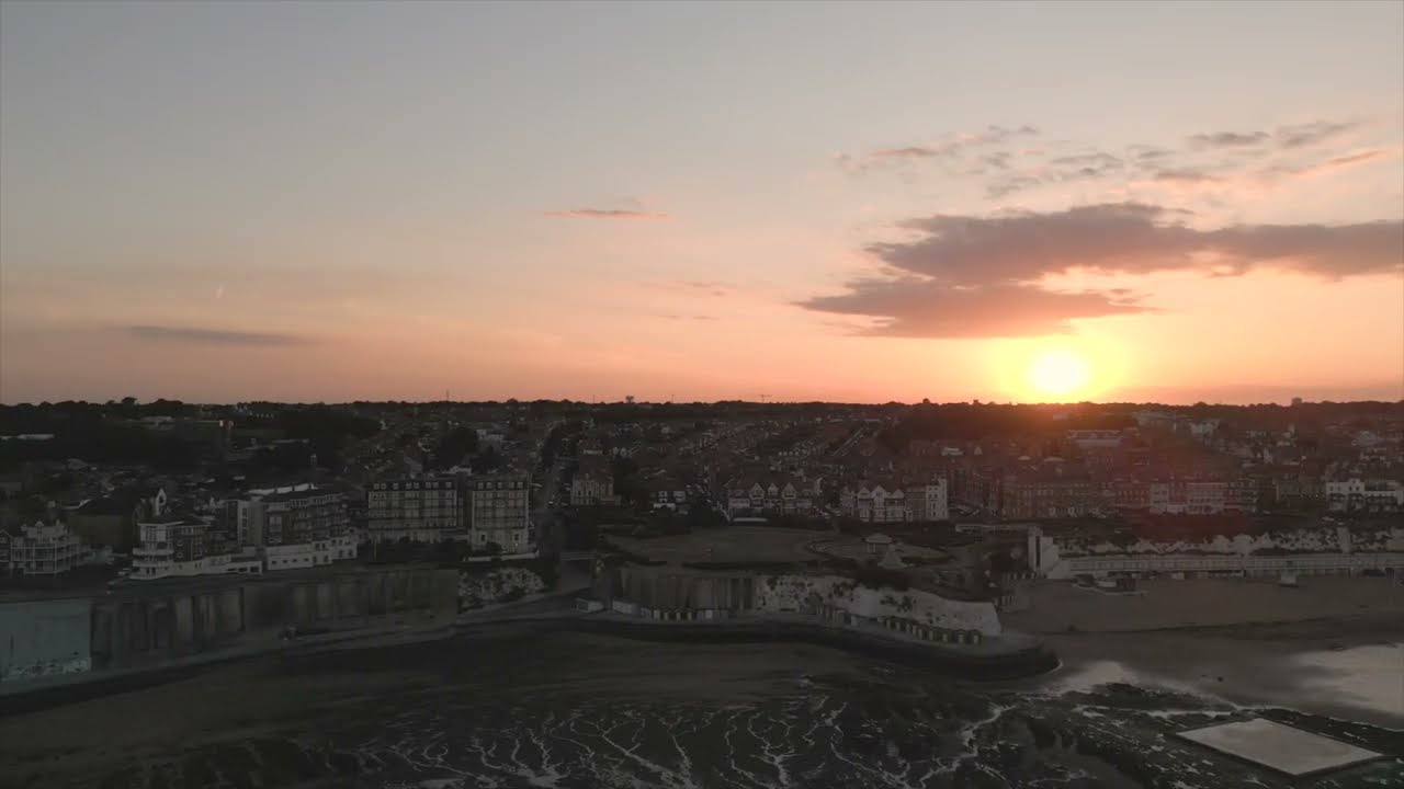 Broadstairs Beach (Viking Bay), Sunset (Drone Footage)
