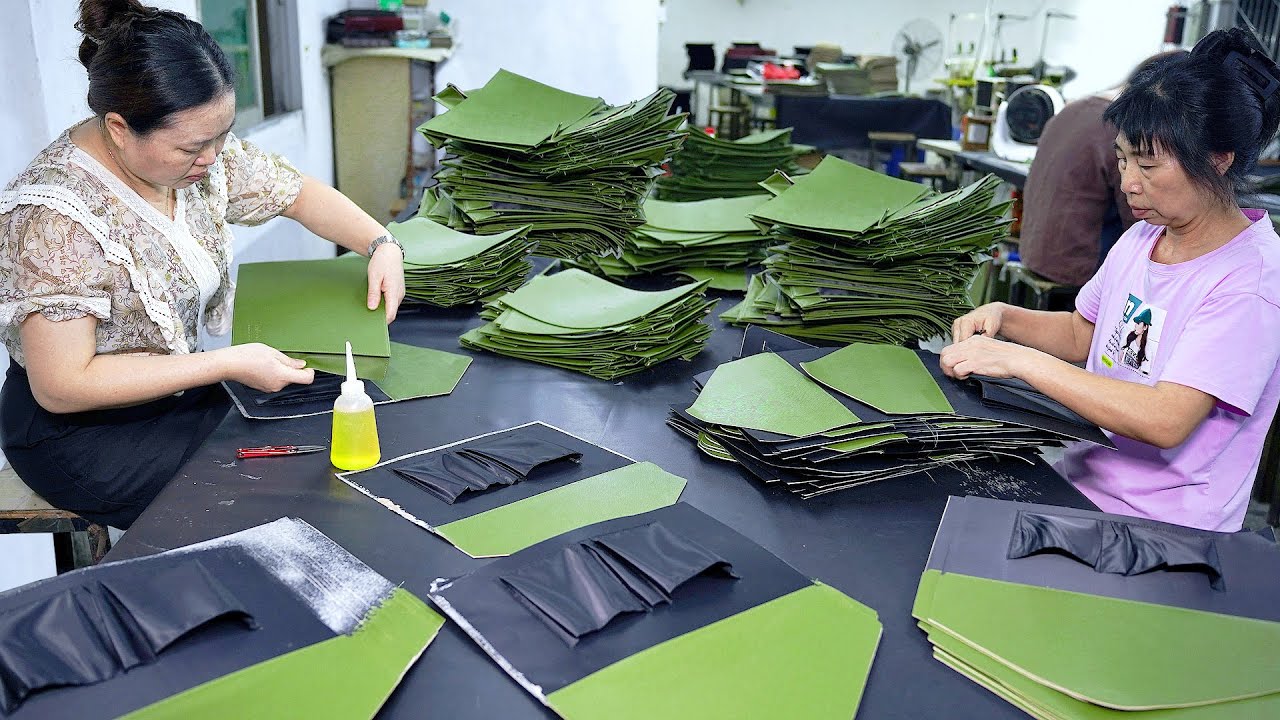 Dynamic Scenes: Skillful Workmanship Behind China’s Vibrant Factory Productions