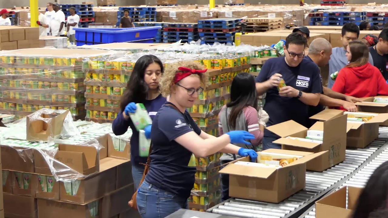 Stock The Pantry: Sort Food with L.A. Regional Food Bank