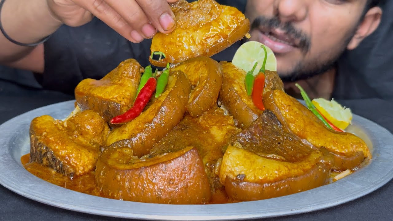 SPICY🥵LOCAL PORK CURRY WITH RICE EATING || MANIPUR NORTHEAST INDIA 🇮🇳 