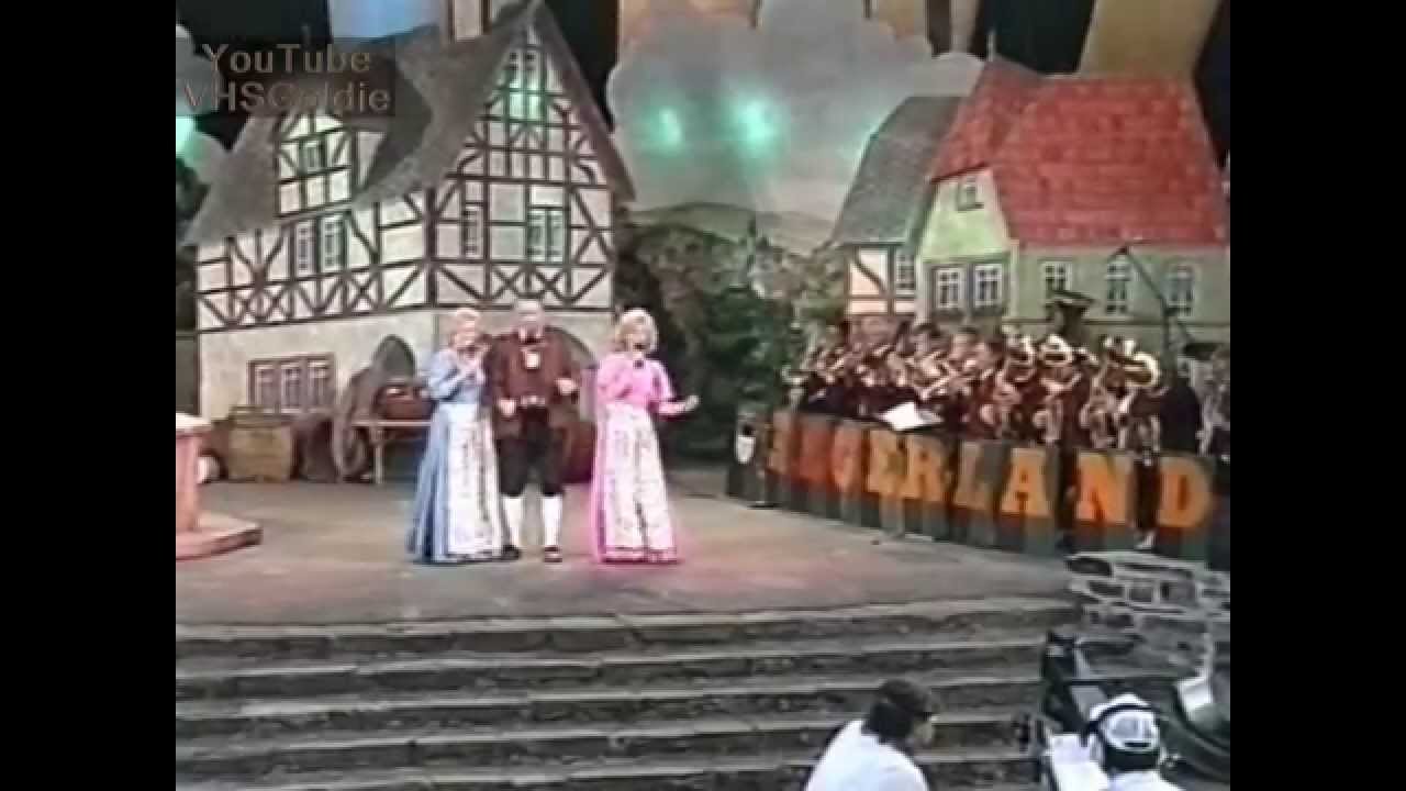 Maria & Margot Hellwig - Holzhackerbuam-Jodler - 1988