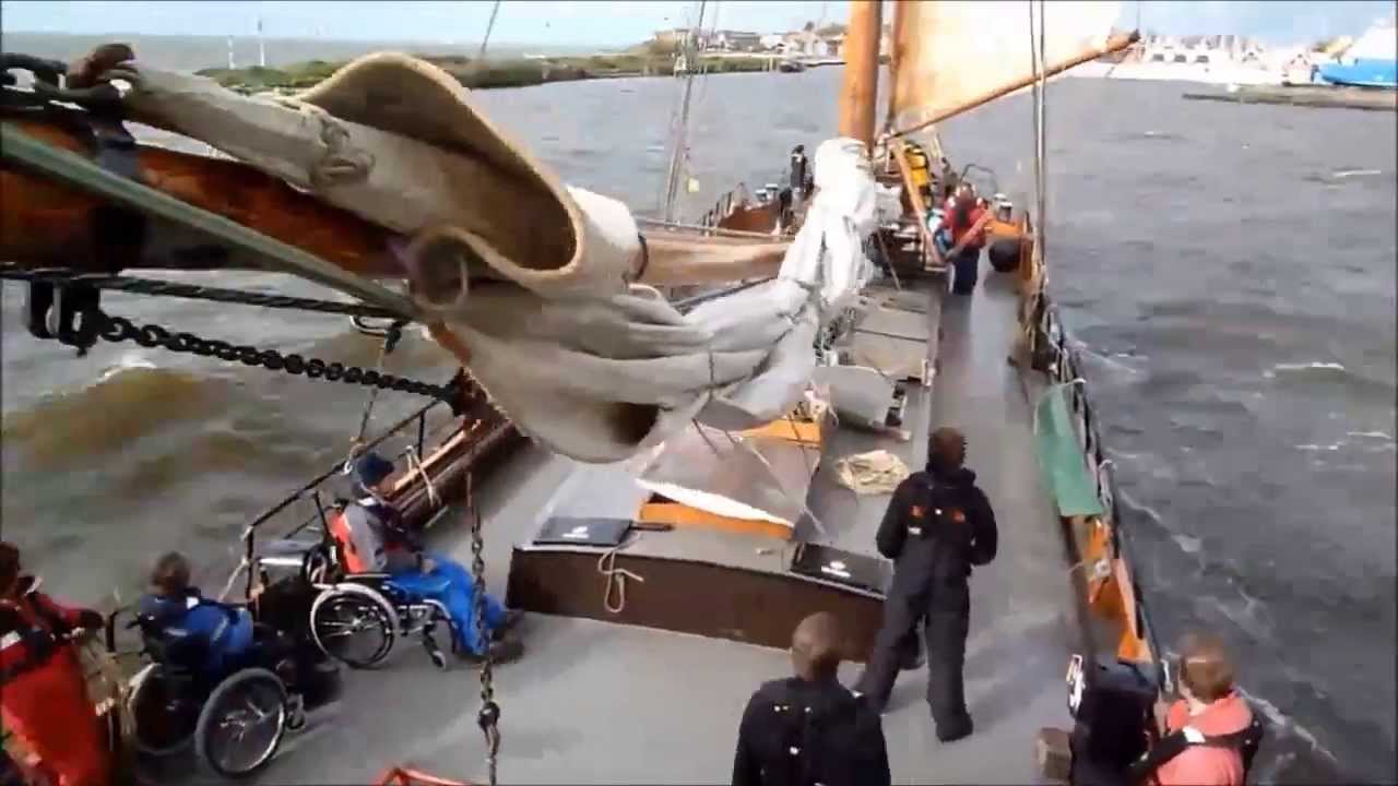 Beurtveer 2013 Urk in en weer uit