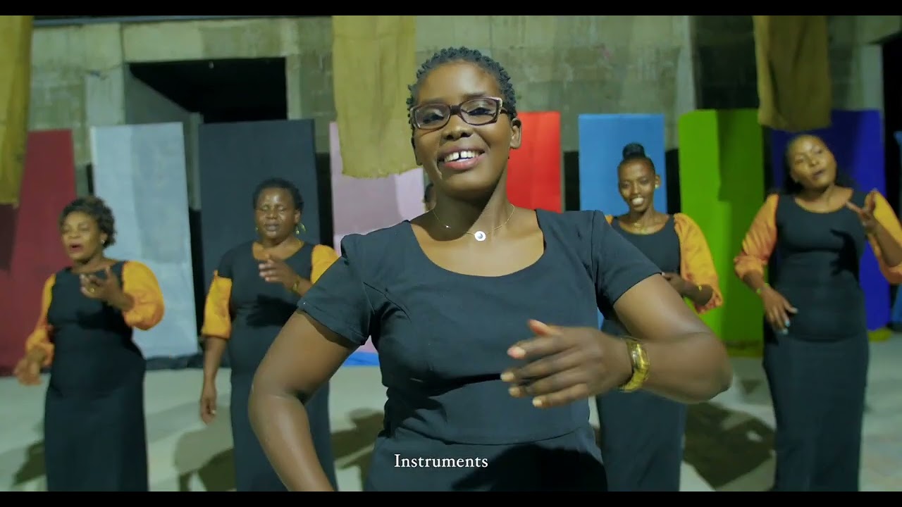 AICT MAKONGORO VIJANA CHOIR   HAPO HAPO