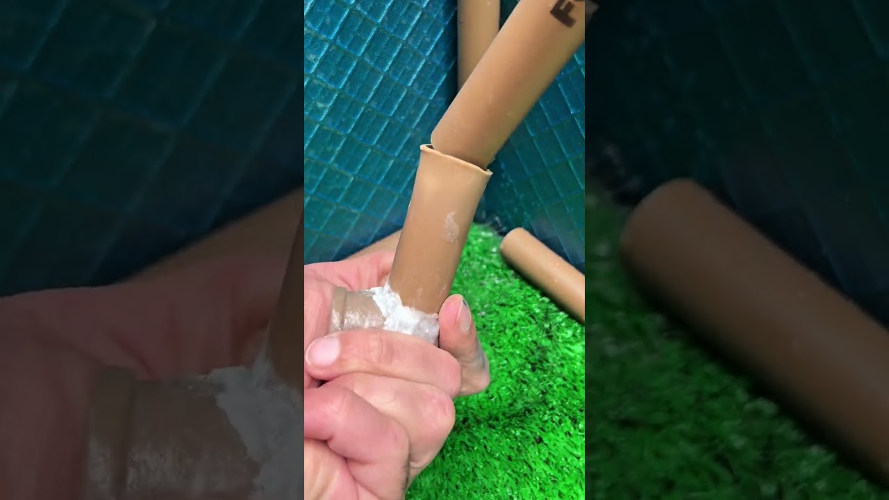 Nem encanador profissional consegue fazer esta conexão de tubo 