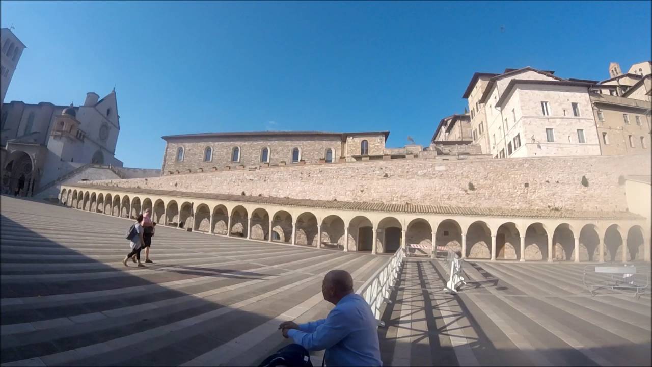Asyż  ( IT Umbria ) - miasto Św.  Franciszka i Św.  Klary