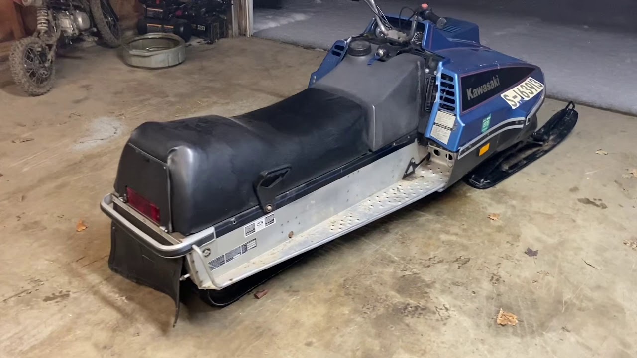 $160 Kawasaki 440 Snowmobile Sent Through Snow Storm ❄️❄️❄️