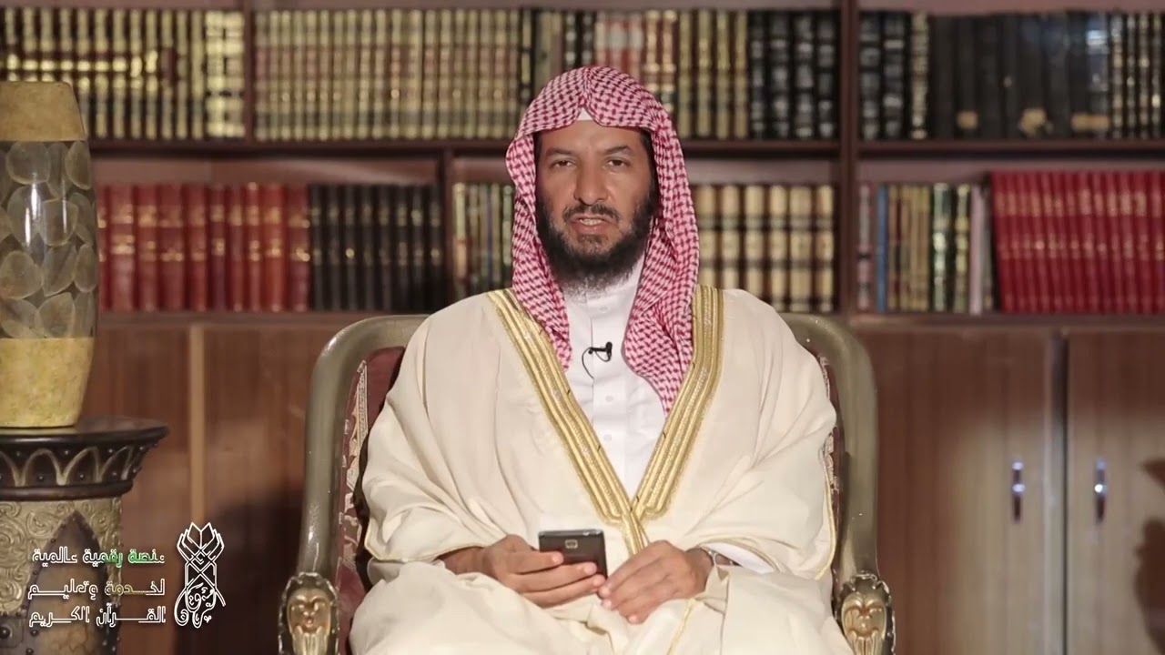 بر الوالدين وصية إلهية