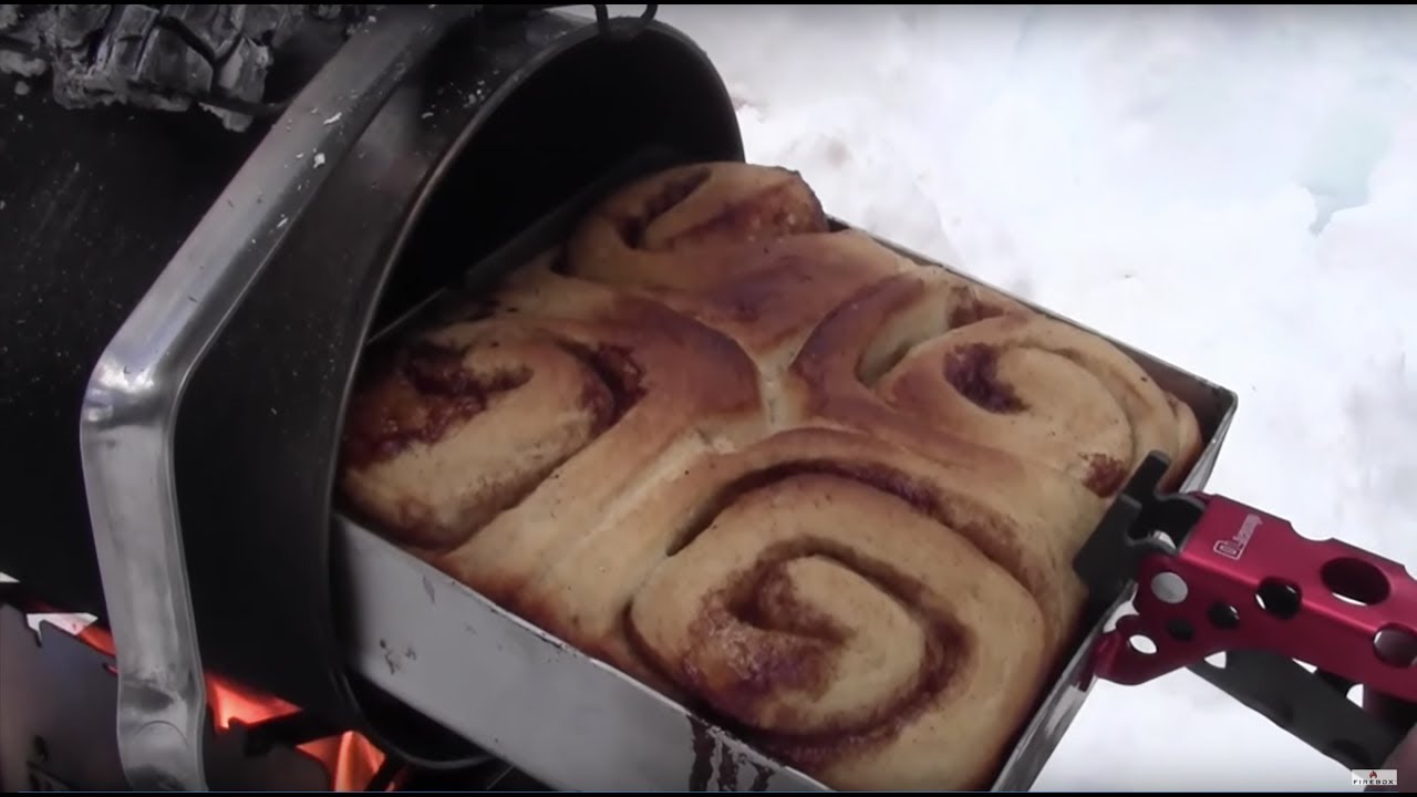 Snowshoe Cinnamon Rolls & Hot Chocolate! Camping Food Camp Oven Dry Baking!