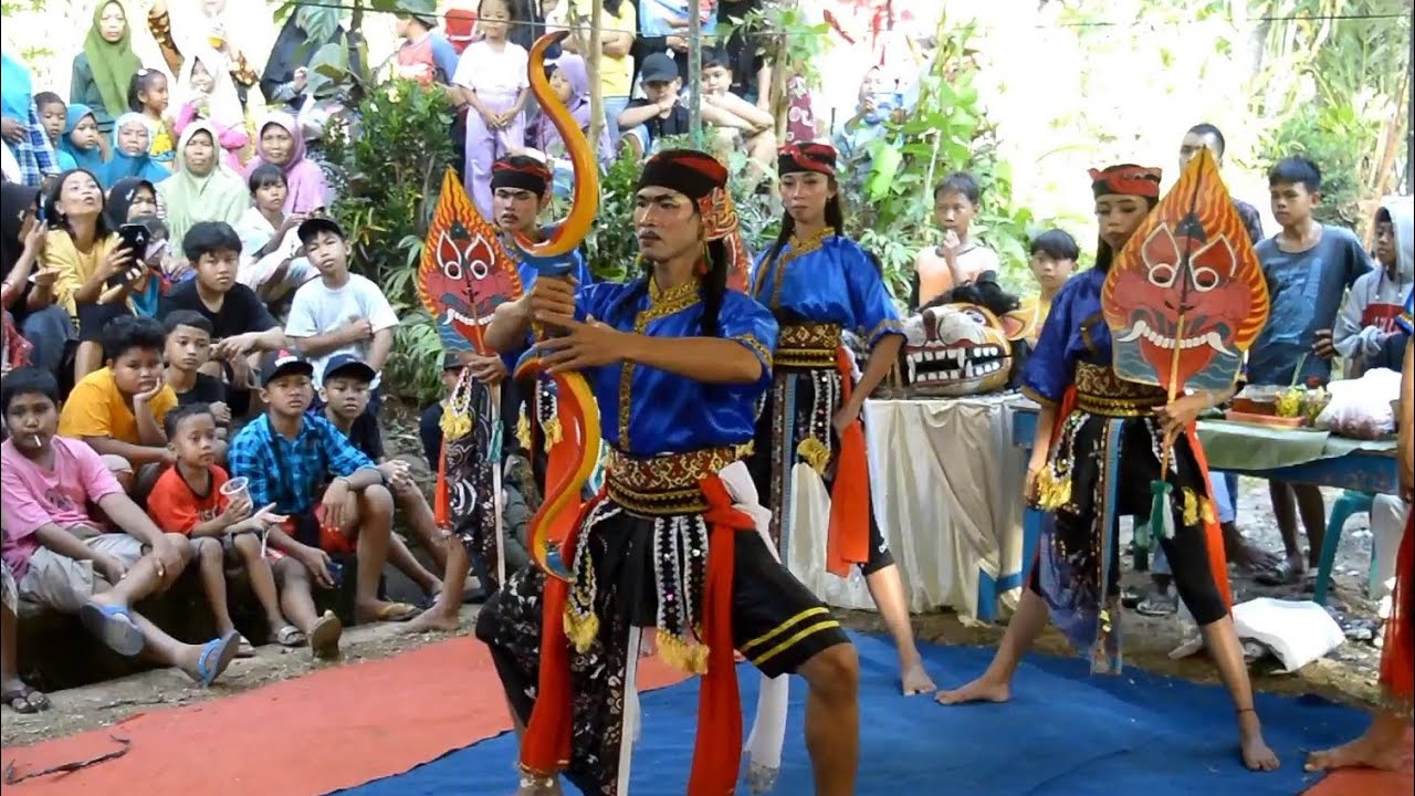 Tari Giri Sing Nebah - Tari Kreasi Baru Ebeg Cahaya Budaya Glempang(Official Music Video)