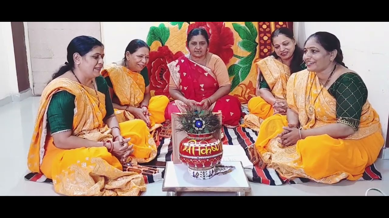 એક ભજનમાં 11 આરતી નો સમાવેશ સાક્ષાત ભગવાનના દર્શન થાય તેવું ભજન નીચે લખેલું છે