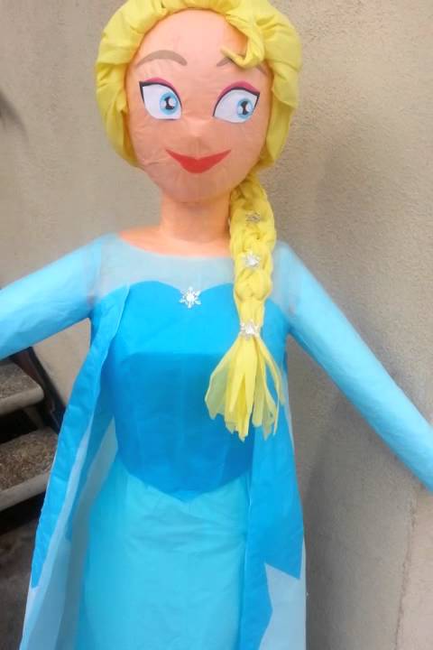 Nuevo pedido de piñata elsa y minie