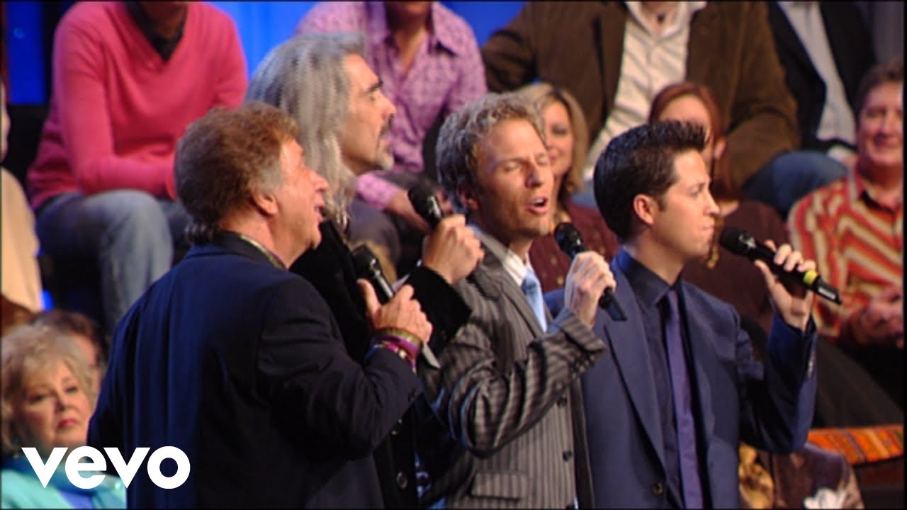 Bill & Gloria Gaither - There Is a River [Live] ft. Gaither Vocal Band
