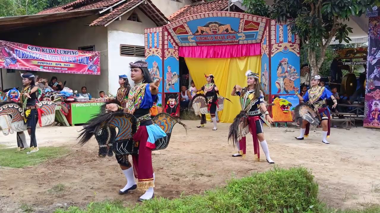 Jaranan Pegon Putri New Turonggo Wahyu Mekar Arum Maen Dusun VI Etan Rowo Karang Anyar #Bagian03