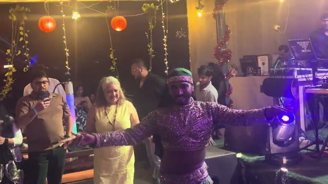 Belly Dancing at Fiturr with high voltage music 💕🎶