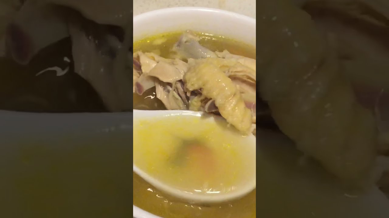 Authentic Chinese BEST EVER Coconut 🥥 Chicken 🐓 Soup ! #chinesefood #shorts
