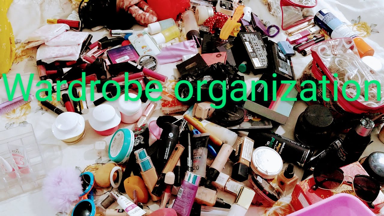 How I Organize My Makeup &  Jewellery || Makeup Organizer 2021 || RASHMITA'S VLOG