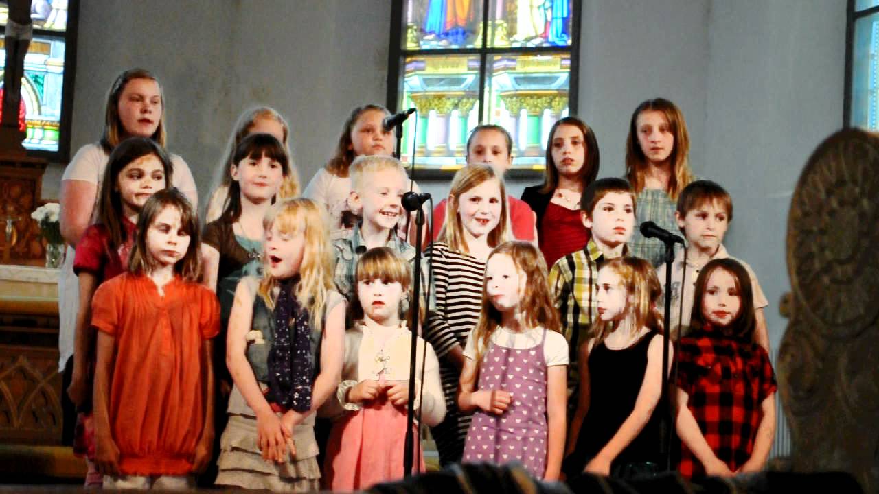 Svenska kyrkans barnk&ouml;r i N:a Solberga kyrka 22/5-2011