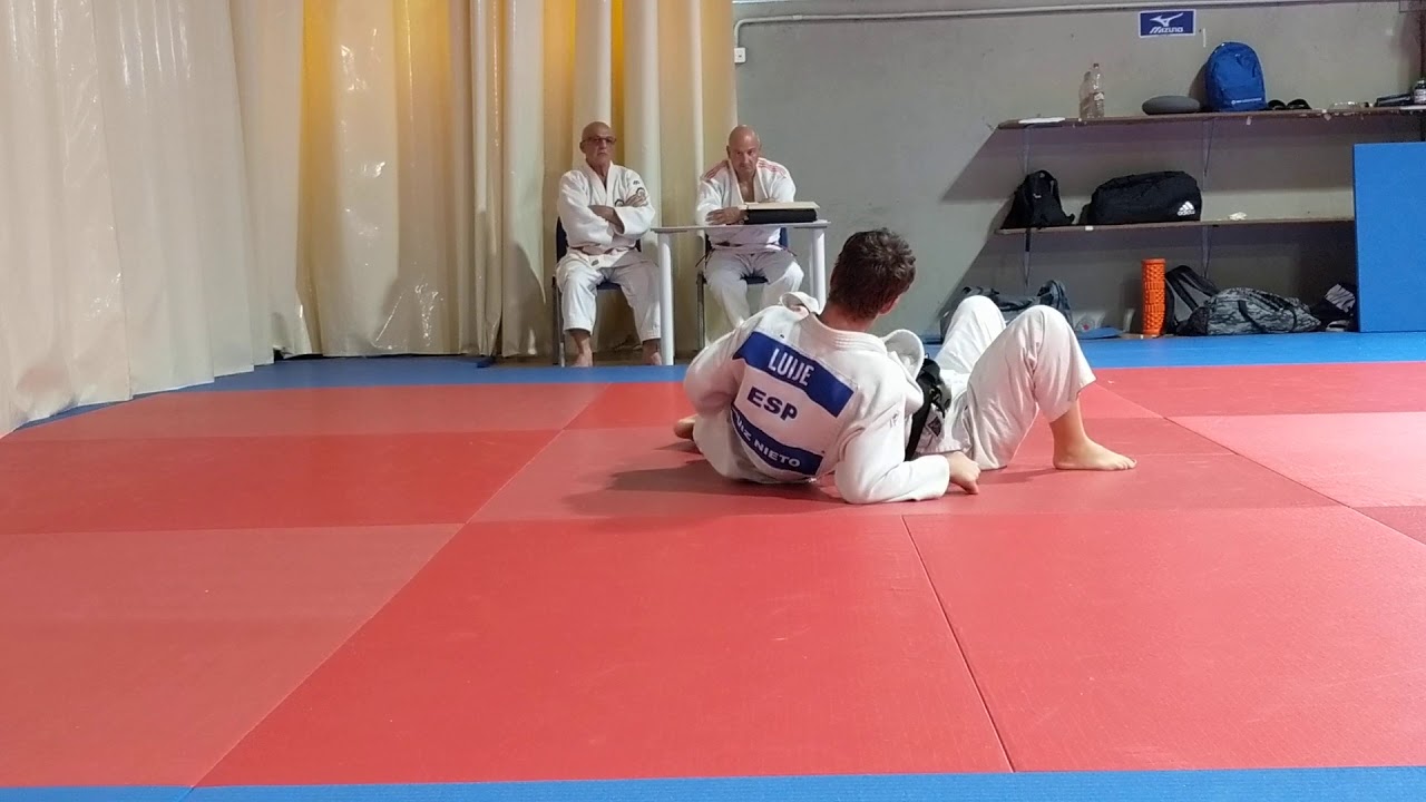 Examen de Cinto Negro 1°Dan de LuiJe