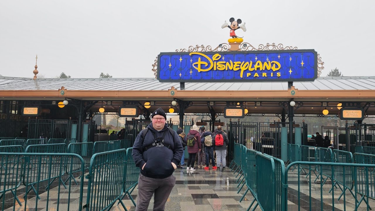 Disneyland Paris Solo Adventure 2025 - Mini Travel VLOG Home! - SJBB