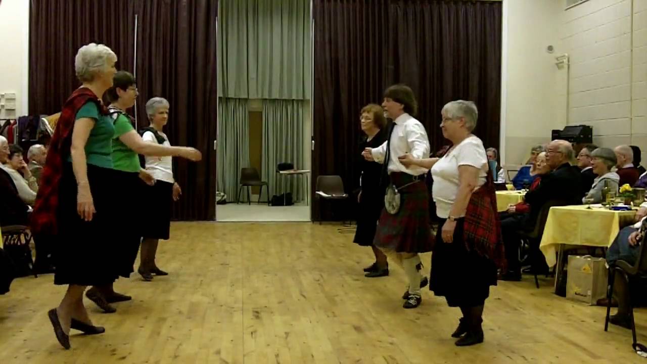 RSCDS Manchester - Dancing The Annan Gold