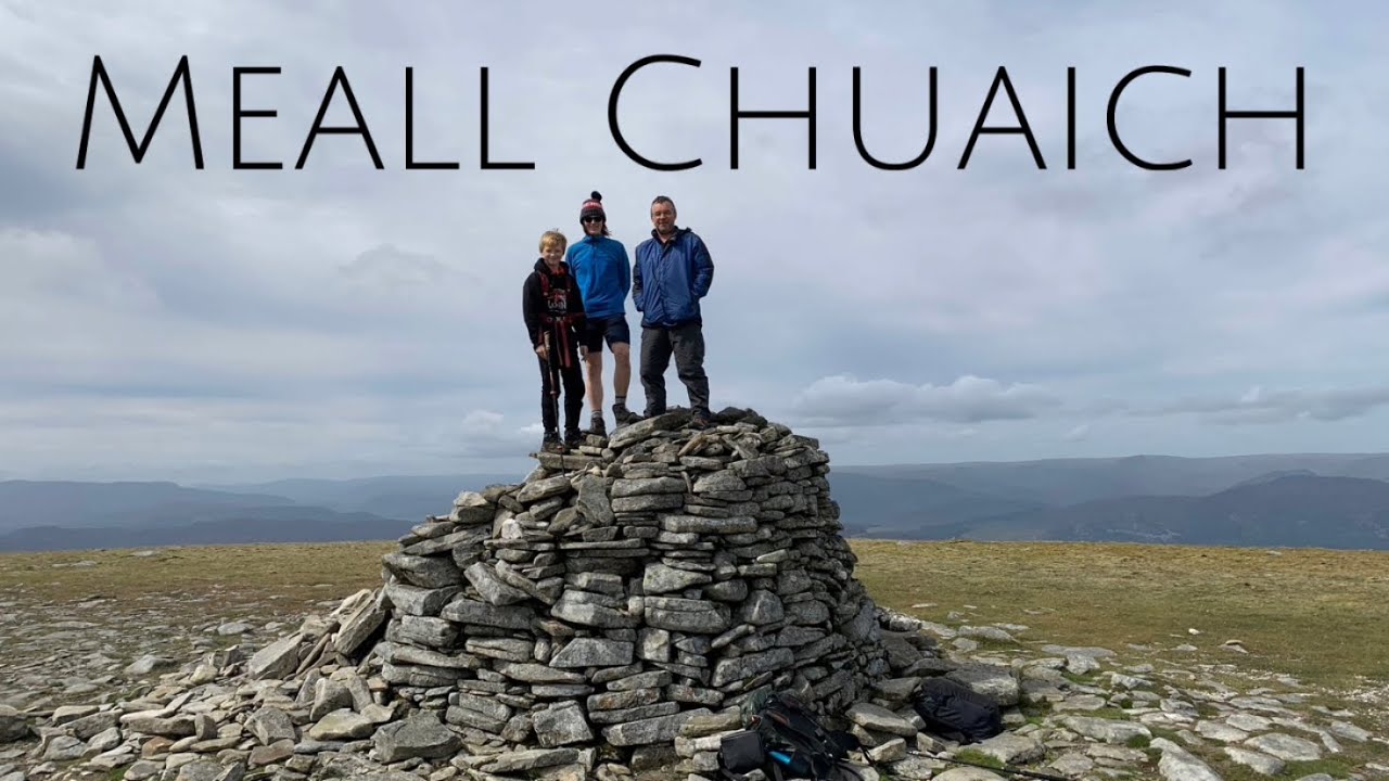 Meall Chuaich (Drumochter) with the Great Uncle Robert @FindlaysMunroJourney 