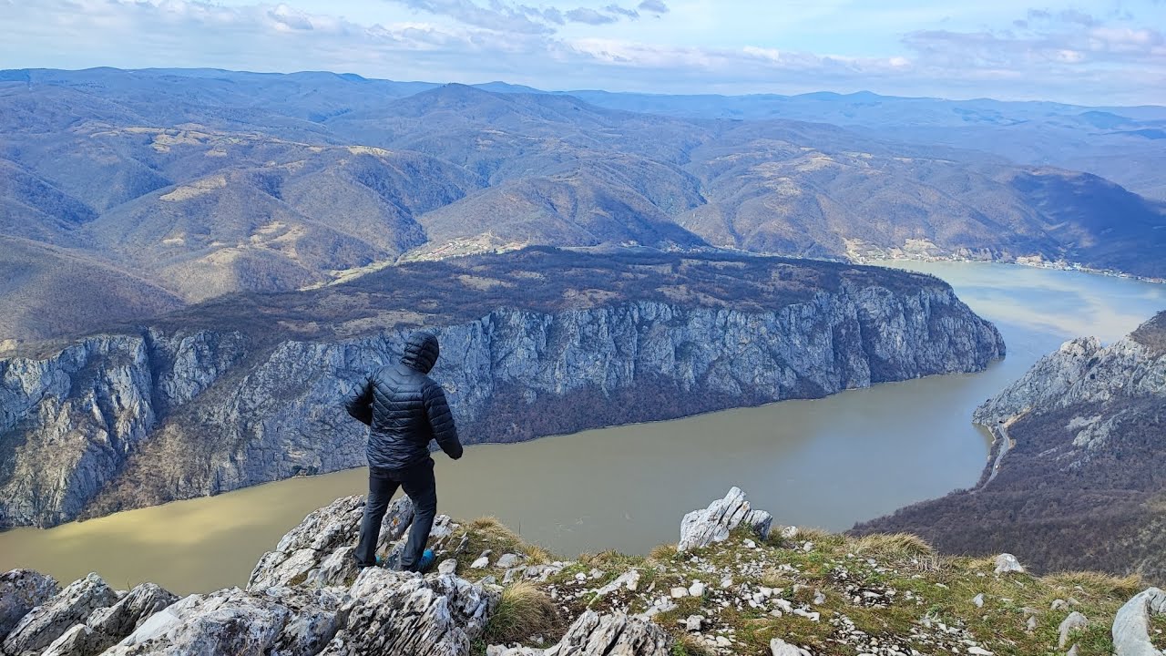 Veliki Strbac, flori timpurii de primăvară la vecinii de peste Dunăre, Serbia, 12 martie 2023