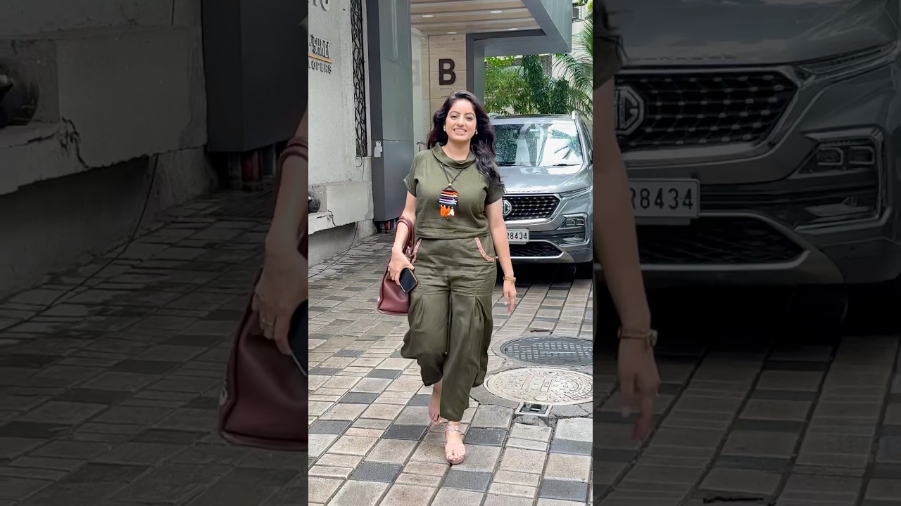 Mangal Lakshmi Fame Dipika Singh #bollywood #spotted #bollywoodnews #entertainment #indianactor