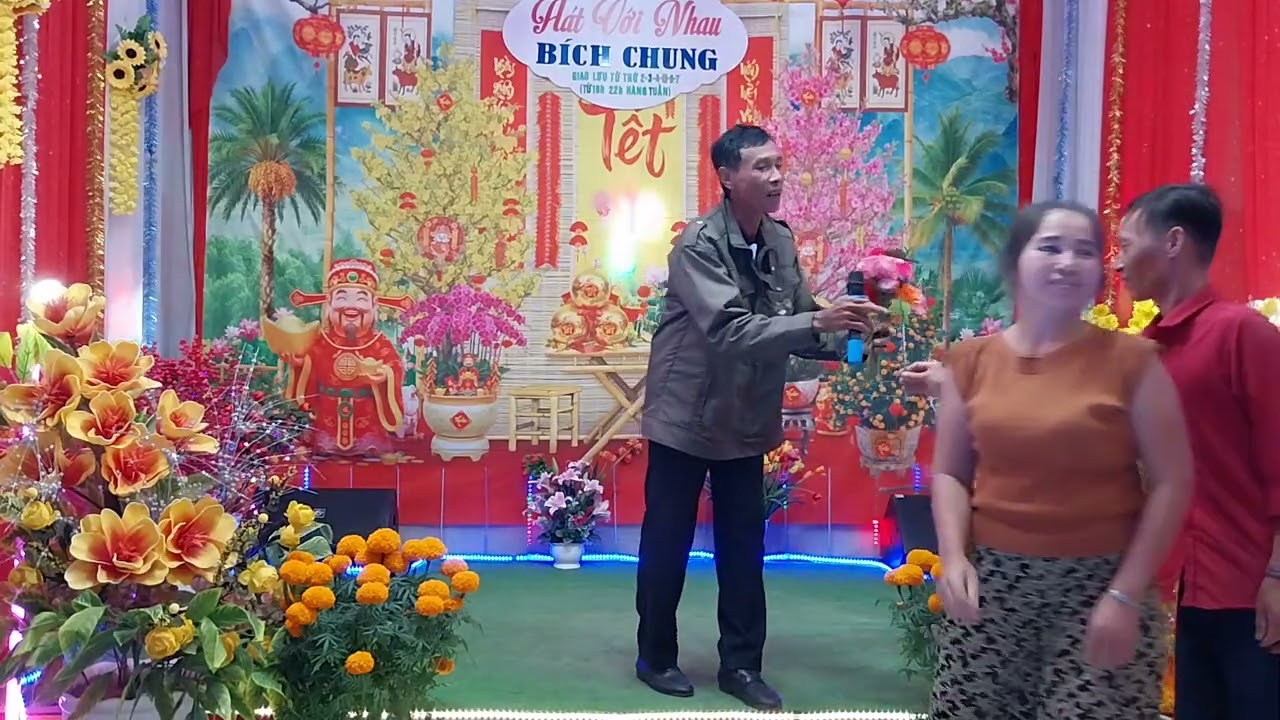 CK: Về Lại Đồi Sim -TB: Hoàng Châu ( Cf Hát Với Nhau Bích Chung ) ĐC:Cống Đôi SH 2,3,4,6,7 HT