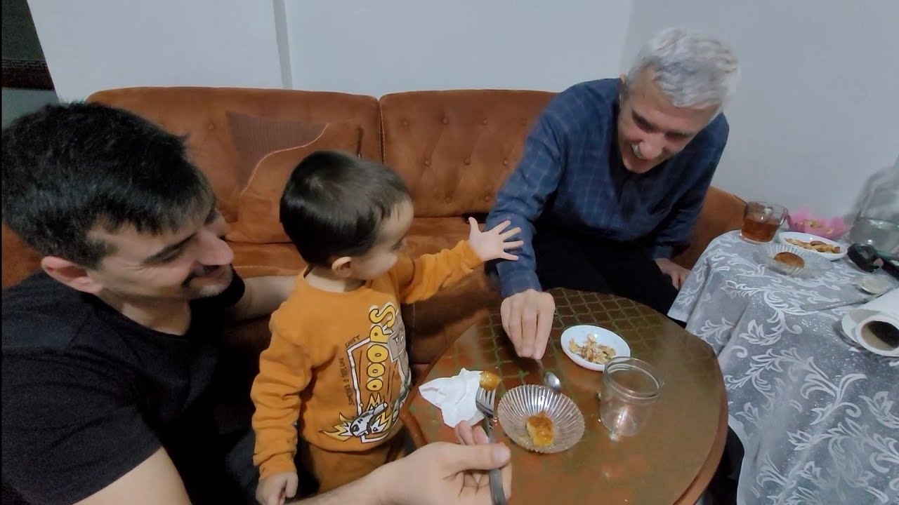 GECE 1'DE KORKUTTU❌️ANNE BABA EVİNDE SON GECEMİZ‼️EVDE LAHMACUN YAPTIK✅️GÜNLÜK VLOG 