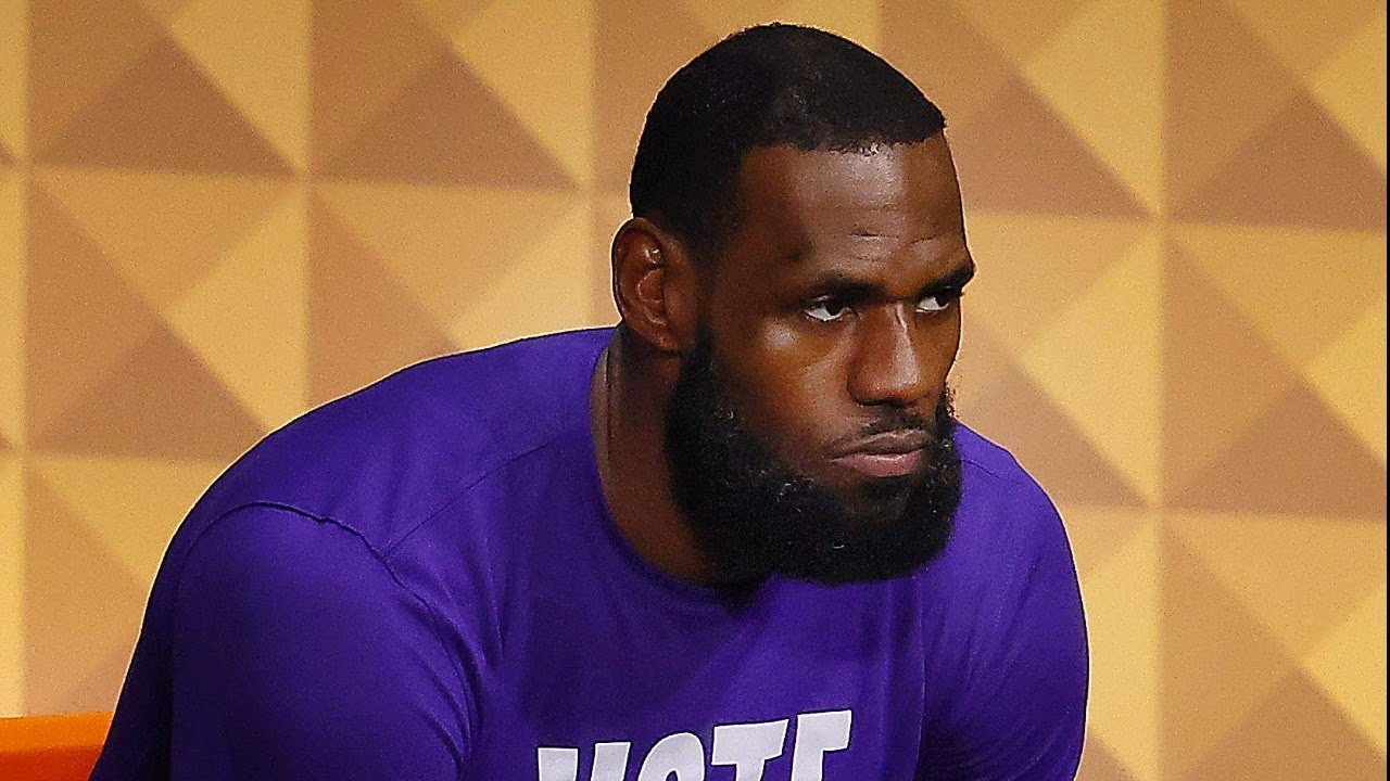 Lebron sit out the Knicks and Lakers game