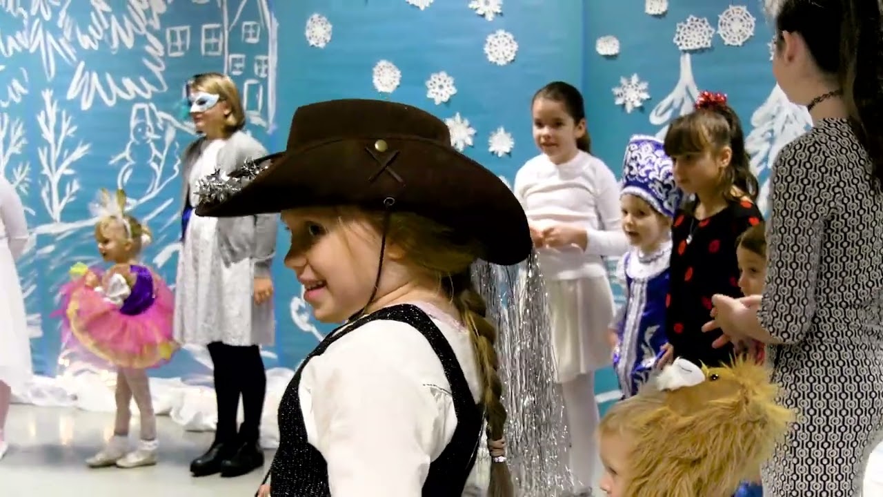 Новогодний утренник. Буратино и его друзья.  2019