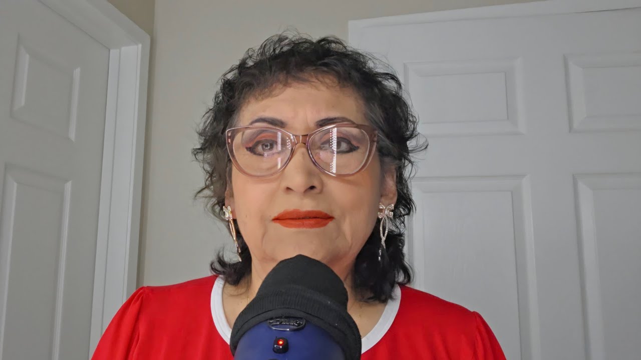 ASMR  Cantando y saludando!
