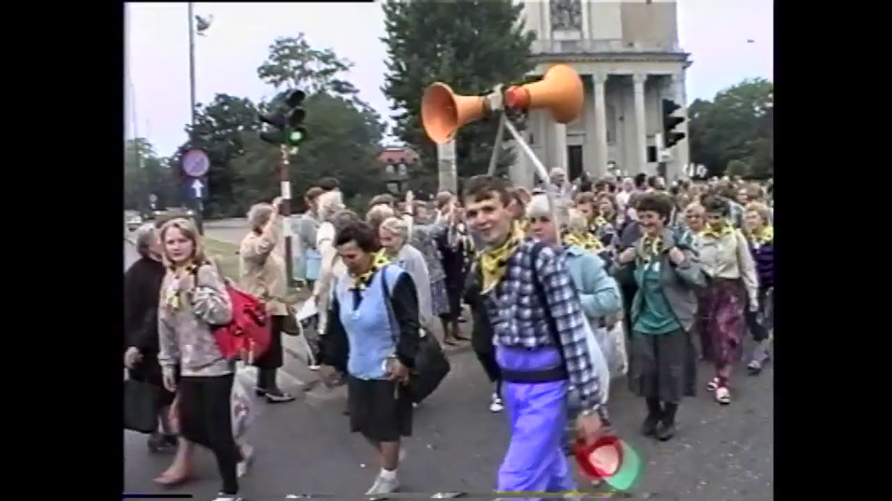 Początek i koniec  łódzkiej pieszej pielgrzymki 1993r