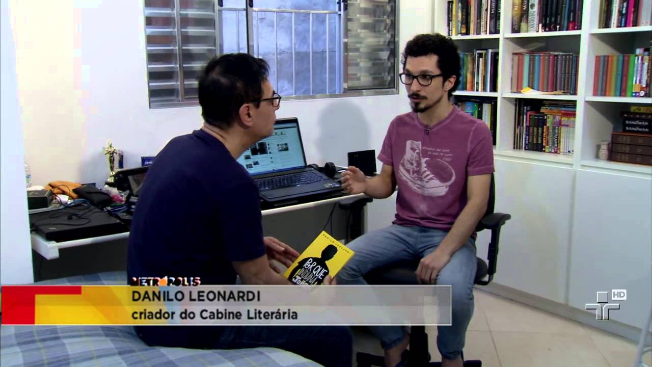 Cunha Jr. faz entrevista com o pessoal do Cabine Liter&aacute;ria