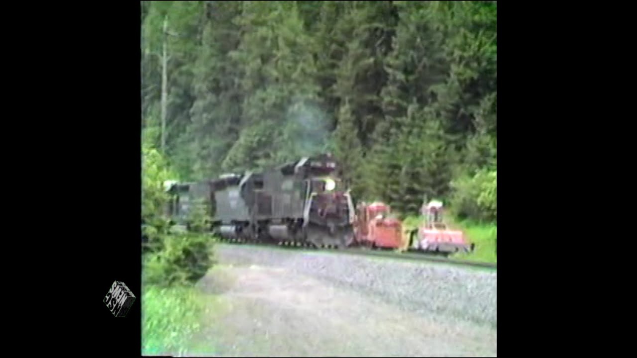 Southern Pacific Freight Train Climbs 1.6 Percent Grade in Cascade Mountains, June 1987
