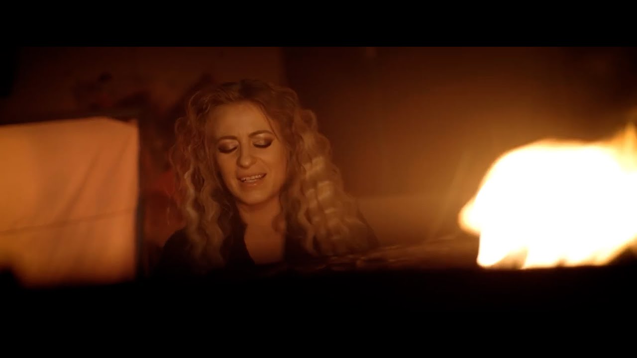 Danya  - Aveam eu o banuiala