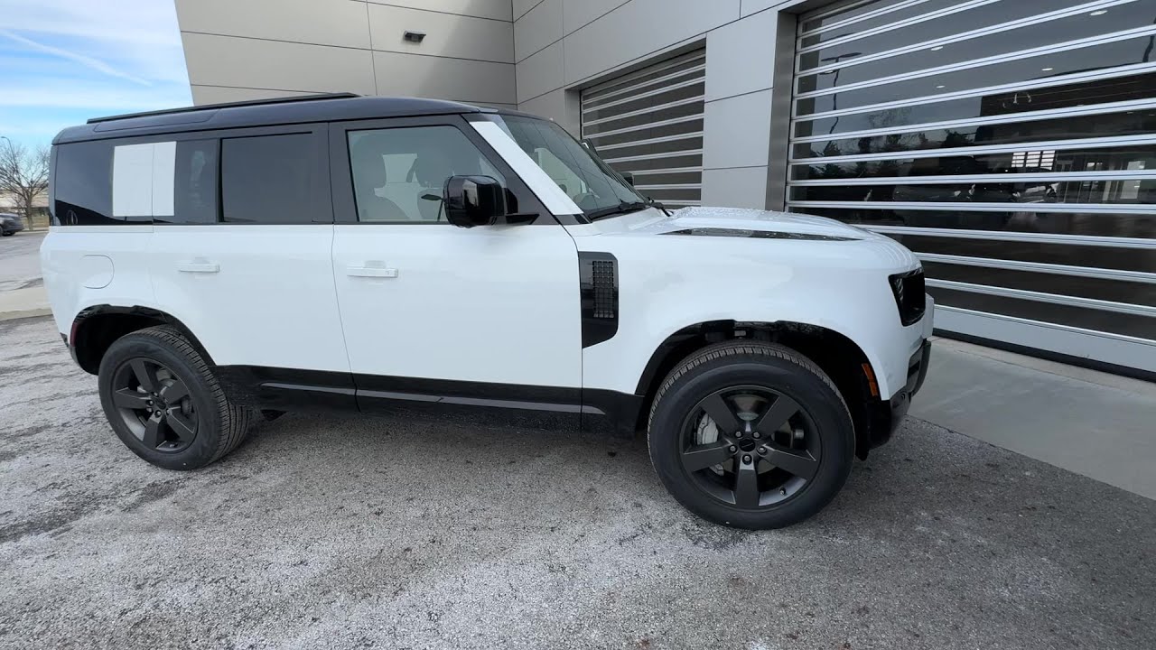 2026 Land Rover Defender X-Dynamic SE STK# JR510472 Columbus, Dublin, Westerville, Bexley, Delaware