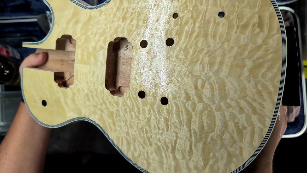 Applying Boiled Linseed Oil | Pango Les Paul Custom Guitar Kit | part 2